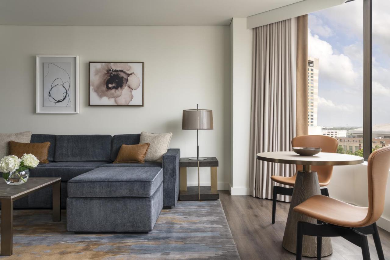 Four Seasons Hotel Houston Dış mekan fotoğraf