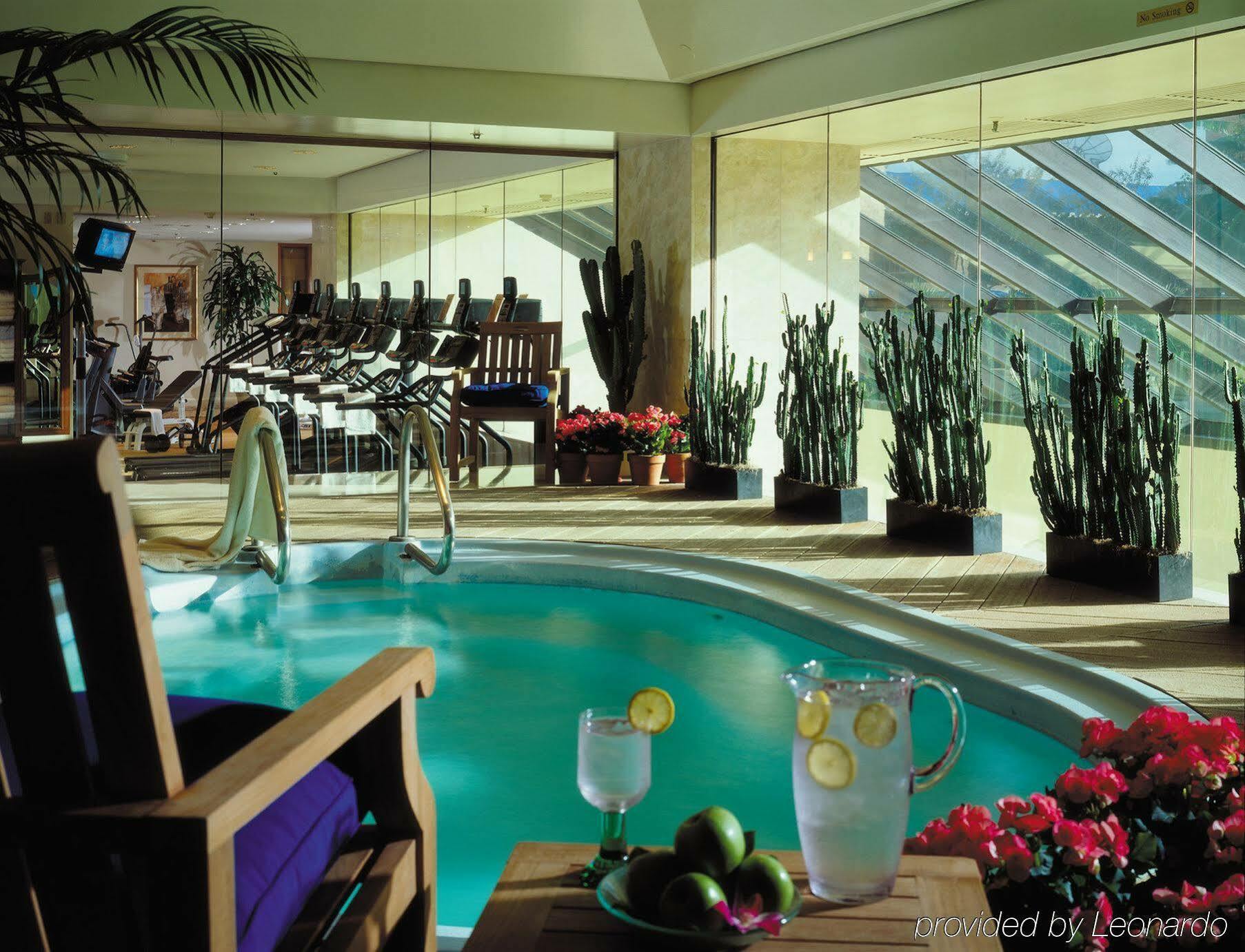 Four Seasons Hotel Houston Konforlar fotoğraf